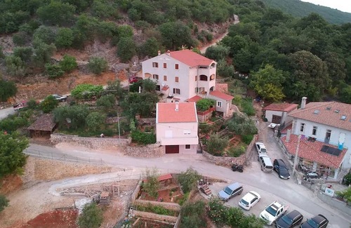 Beli Apartment | Studio flat with terrace and sea view Beli, Cres (AS-22435-a)