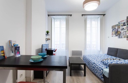 Les Grands Carmes Apartment | STUDIO Haussmannien Panier/République/Vieux-Port
