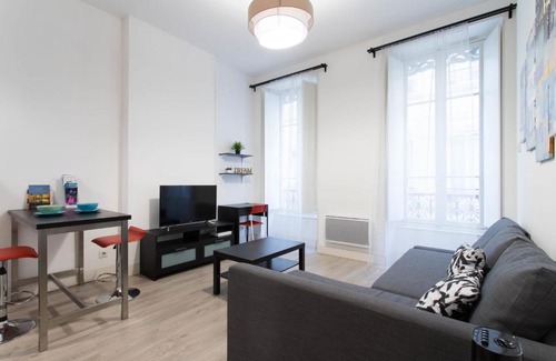 Les Grands Carmes Apartment | STUDIO Haussmannien Panier/République/Vieux-Port