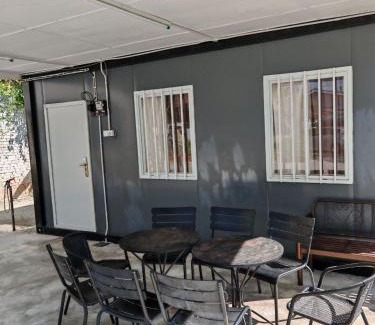 Pantai Remis House | STUDIO HOMESTAY Arjuna