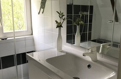 Obere Isarau Apartment | Studio im Dachgeschoß
