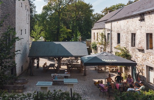 Aywaille Apartment | Studio in a castle with shared terrace