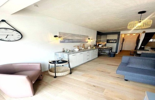 Middelkerke Apartment | Studio in Belgium near the Beach