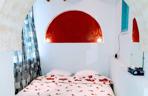Ennasr Apartment | Studio in Cité Ennasr close to all amenities