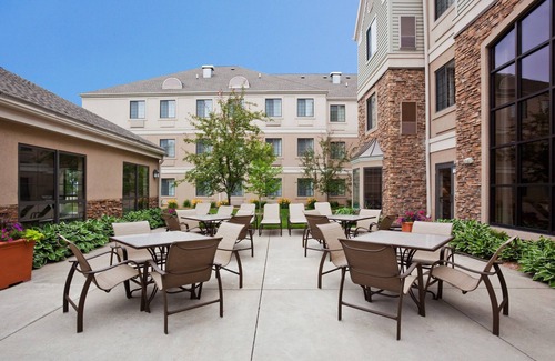 Eagan Apartment | Studio in Eagan 5 Mns to Mall of America