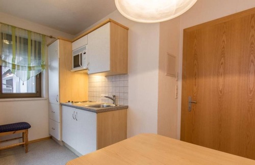 Flirsch Apartment | Studio in Flirsch near Arlberg with sauna