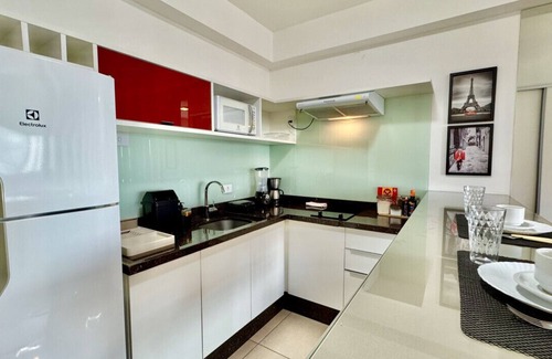 Matriz Apartment | Studio in front of Shopping Curitiba, with garage
