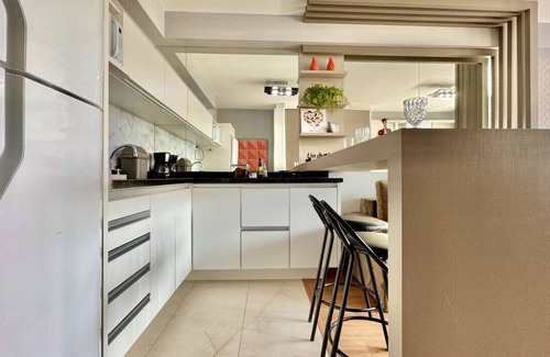 Matriz Apartment | Studio in front of Shopping Curitiba, with garage