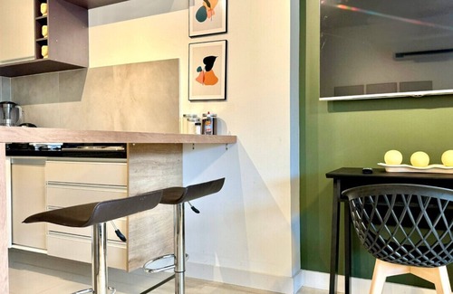 Matriz Apartment | Studio in lifespace Curitiba batel, with garage