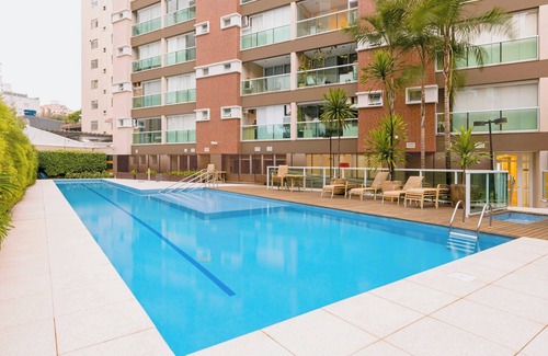 Vila Madalena Apartment | Studio in Praça Madá with sauna, swimming pool and gym.