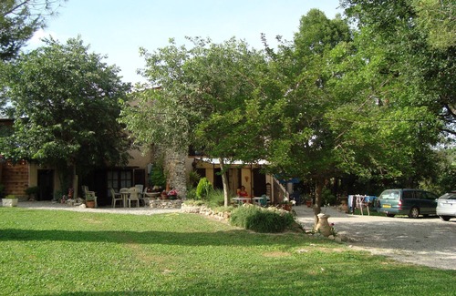 Lorgues Apartment | Studio in the heart of the countryside