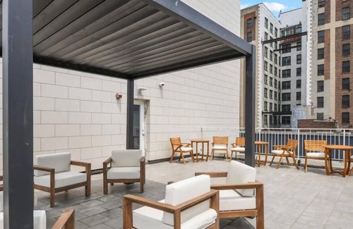 Downtown Newark Apartment | Studio in the ❤️ of Downtown, 3 beds, By EWR✈️, Washer & Dryer