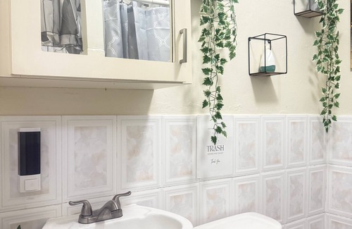 Rio Pietro Apartment | Studio in town w/peaceful and private area - Pet-Friendlyn
