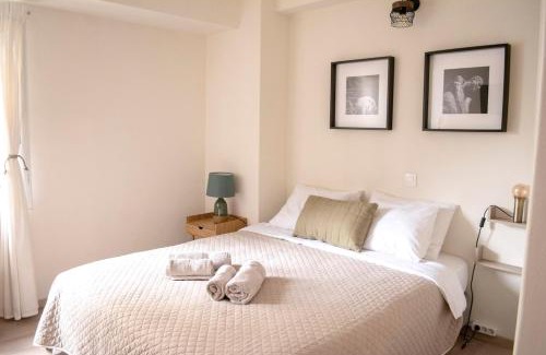 Pangrati Apartment | Studio in trendy Pagkrati district