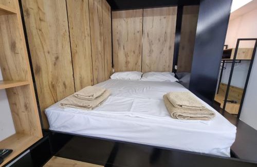 Vlore Apartment | Studio in Vlora near Uje Ftohte Beach