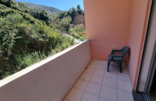 Vlore Apartment | Studio in Vlora near Uje Ftohte Beach