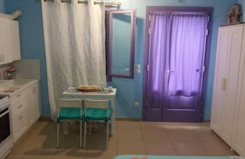 Vourkari Apartment | Studio in Vourkari with fully equipped kitchen