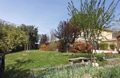 Pierrevert Apartment | Studio indépendant à 2 minutes du golf du Luberon