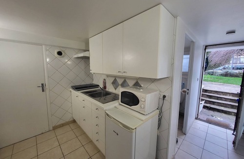 Trappes Apartment | Studio J.1 Avec 3 Lits Part