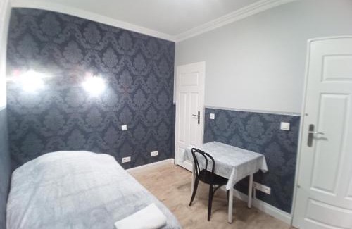 Fabryczna Apartment | Studio Jutrzenka z łazienką by Apartamenty na dni Wrocław