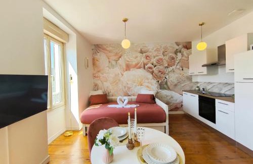 Sault-Brenaz Apartment | Studio l'éclat vue sur rhône , accès directe à la via rhona, clim