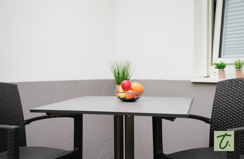 Saarbruecken Hotel | STUDIO L with private access