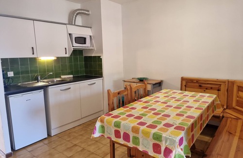 L'Escala Apartment | Studio 'La Escala Pueblo Pinos IB14' with Balcony, Shared Pool & A/C