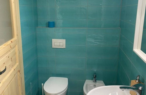 Chioggia Apartment | Studio 'Laguna Blu' with Shared Terrace, Wi-Fi and Air Conditioning