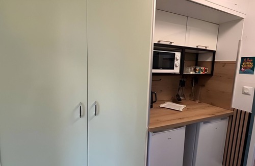 Saint-Etienne-en-Devoluy Apartment | Studio 'Le 28' with Mountain View, Balcony and Wi-Fi