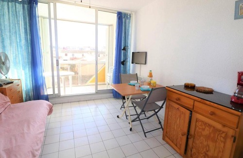Le Grau-Du-Roi Apartment | Studio Le Grau-du-Roi, 1 pièce, 4 personnes - FR-1-307-26