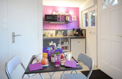 Montauban Apartment | Studio Le Woody. Calme