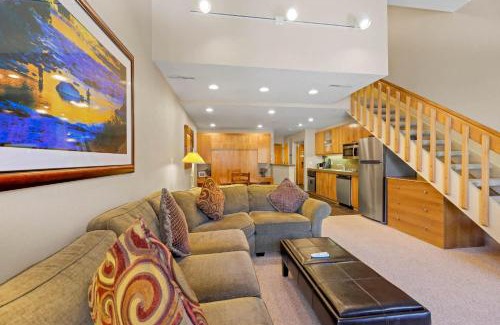 Olympic Valley Apartment | Studio Loft #348