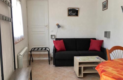 Comps-sur-Artuby Apartment | Studio Lou Rigaou