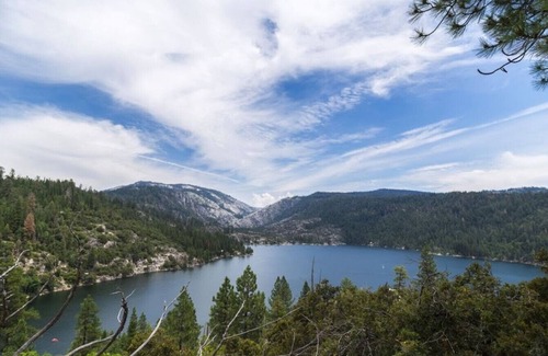 Tuolumne County Cottage | Studio luxury apartment with private lake access