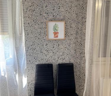 Serin Apartment | Studio Lyon Plage