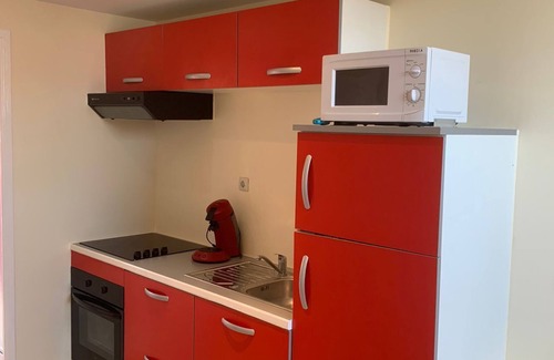 Limay Bed & Breakfast | Studio Meublé Avec une Mezzanine Dans une Maison
