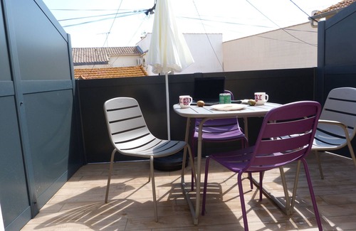 Valras-Plage Apartment | Studio n ° 3 with terrace for 4 people.