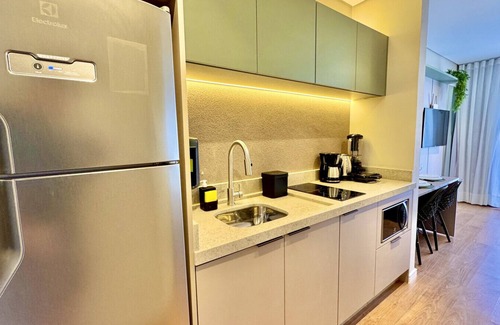 Matriz Apartment | Studio near Shopping Mueller complete with parking space and air conditioning