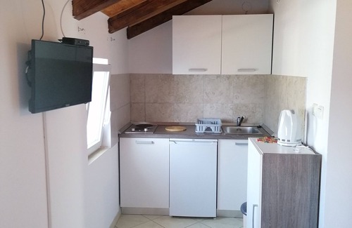 Baric Draga Apartment | Studio near the sea