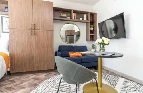 Urbana Apartment | Studio near UIUC/Yugo Guest Suites Bnn