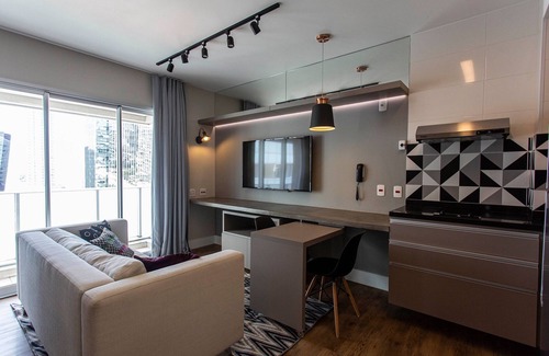 Sao Paulo House | Studio next to Shopping Morumbi