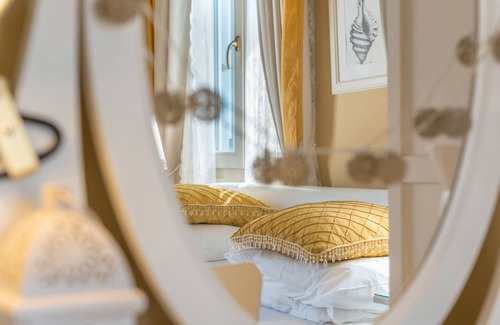 Pedi House | Studio 'No 1 Double Symi Nautilus' with Sea View, Wi-Fi and Air Conditioning
