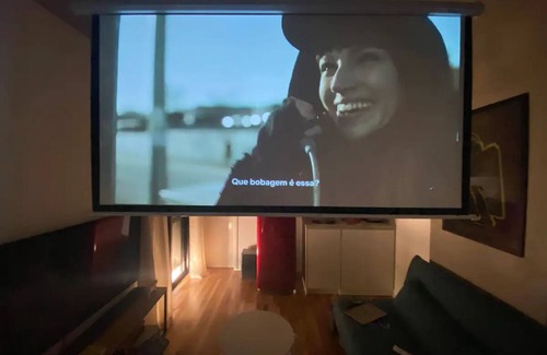 Higienopolis Apartment | Studio Novo Prox Paulista, Tela de Cinema e Vaga!