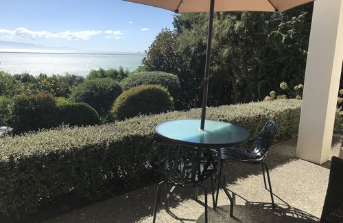 Atawhai Condo | Studio on Bay View.