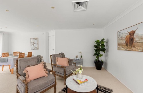 Bomaderry House | studio on Jasmine