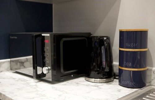 Chester Apartment | Studio On The Rows - Central City Centre