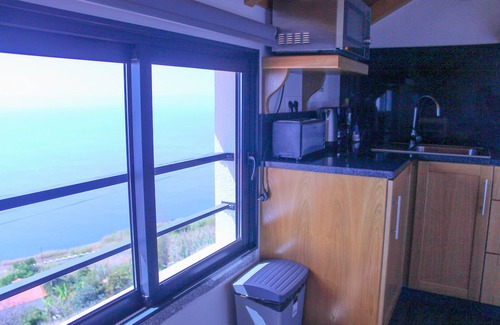Paul do Mar Apartment | Studio One | Ocean View | Perfect Budget Couple's Retreat with Free WIFI