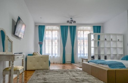 Historic Center Apartment | Studio overlooking the old town of Sibiu