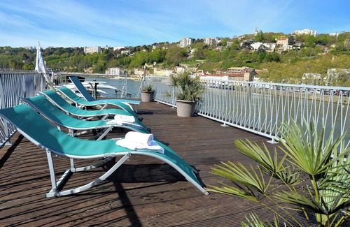 2nd Arrondissement Apartment | Studio Péniche au coeur de Lyon pour 2 personnes, insolite et calme