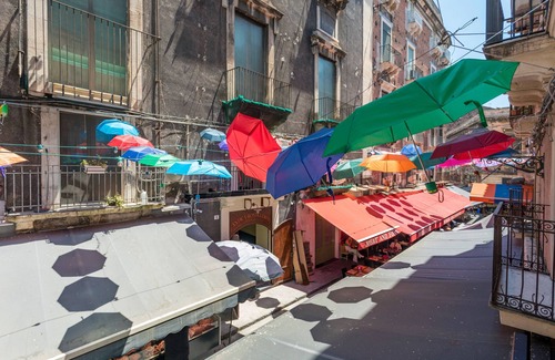 Old Town Apartment | Studio 'Pardo 03' with Wi-Fi and Air Conditioning